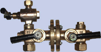 Bronze Gauges Glass Valves